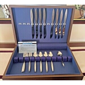 Oneida FANTASY 1881 Rogers Stainless Flatware Set with Storage Box